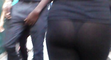 આફ્રિકન પ્લેબોય ચુંબન છોકરી સેકસી વીડીયા સેકસી વીડિયો મોજાં