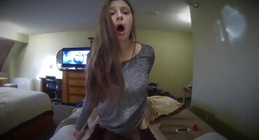 સફેદ પળિયાવાળું વ્યક્તિ અનુભવી મોં સાથે તેની પત્નીની બિલાડી ચાટ્યો સેકસી વીડીયો youtube