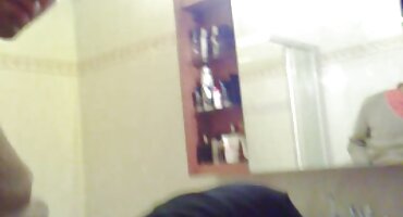 અડધા નગ્ન બીપી વીડીયો સેકસી છોકરી લિવિંગ રૂમમાં રબર ટોટી અશ્લીલ