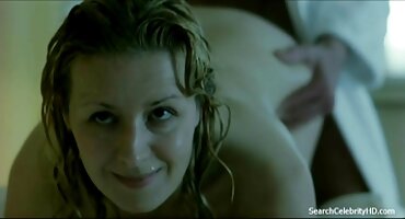 સુંદર છોકરી ઉગ્ર ઉત્તેજનાનો અતિરેક વીડીયો બીપી સેકસી માટે ચૂસે છે