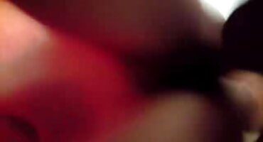 એક કાળા પળિયાવાળું સ્ત્રી એક માણસ ઓપન વીડીયો સેકસ સાથે વાહિયાત પસંદ કરે છે.