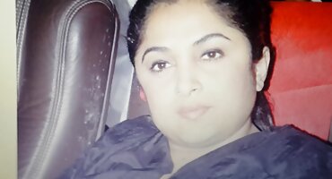 મોટી આંખો સાથે છોકરી બાથરૂમમાં ટોટી એચડી સેકસ વીડીયો વાહિયાત