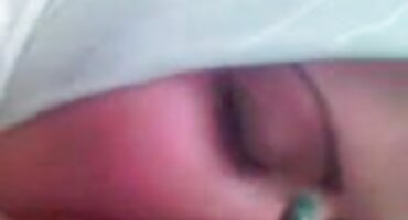 વરણાગિયું માણસ સ્પેનિશ ચુંબન માં સેકસી સેકસી વીડીયા બિલાડી દુકાન