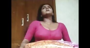 છોકરીઓ સેવા આપતા સભ્ય શેવડ હેડ સેકસી વીડીયો હિન્દી ગાય