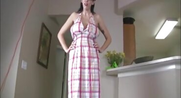 તેલયુક્ત અપ છોકરી સ્ટ્રોક્ડ ધ ટોટી પર આદિવાસી સેકસી વીડીયા કાસ્ટિંગ