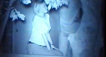 તાલીમ બીપી સેકસી વીડીયો પછી બોક્સર છોકરી નિશ્ચિતપણે ચુંબન