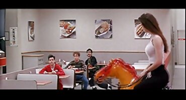 ચરબીવાળી સની લિયોન સેકસી બીપી વીડીયો સ્ત્રી બગીચામાં વાઇબ્રેટર્સમાં વાહિયાત થઈ જાય છે