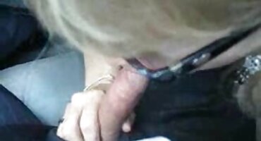 હું ટેબલ હેઠળ વાહિયાત કરવા સેકસી વીડીયો ઇંગલિશ માંગો છો