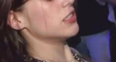 પ્રકૃતિમાં વાહિયાત સેકસી પીચર વીડીયો કરવા માટે તેની ગર્લફ્રેન્ડના ગ્રીકમાં જુઅરિસ્ટ