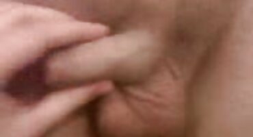 નિઃસ્વાર્થ ચુંબન પર આ બિલાડી શ્યામા સેકસી વીડીયો સેકસી મોજાં