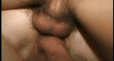 તોફાની સેકસી વીડીયો ઓપન છોકરી એક સોસેજ માટે પાર્કમાં એક વૃદ્ધ વ્યક્તિને પોતાને આપે છે