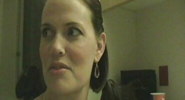 નિમ્ફેટા તેના ભોગમાં તેને એક લંપટ વ્યક્તિ આપવા માટે સેકસી બીપી વીડીયો સેકસી બીપી વીડીયો સંમત થયા