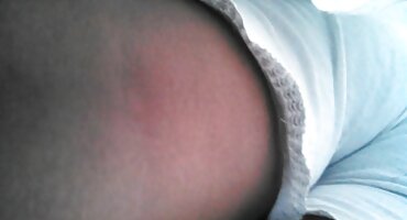 સુંદર છોકરી અજાણી વ્યક્તિ સેકસી વીડીયો ઓપન સાથે સેક્સ કરવા સંમત થાય છે