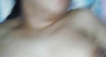 બ્લેક માણસ ચોકલેટ બાર પર ગુજરાતી સેકસી બીપી વીડીયો અશ્લીલ.