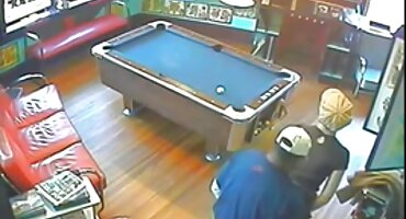 બે કાળા સાથે તેના સેકસી વીડીયો એચડી મફત સમય વિતાવે છે