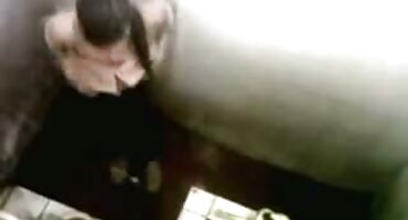 અમેરિકન સેકસી વીડીયો ભેજો ફૂટબોલ ખેલાડી ચીયરલિડરના પગને ચાટે છે