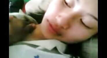 એક ગરમ ચુંબન ગુજરાતી સેકસી વીડીયો ફૂલ એચડી માં પાડોશી પત્ની અશ્લીલ