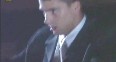 શેરીમાં ગુજરાતી સેકસી વીડીયો આપો એક અજાણી વ્યક્તિને સેક્સ માટે પૈસા આપવામાં આવ્યા હતા