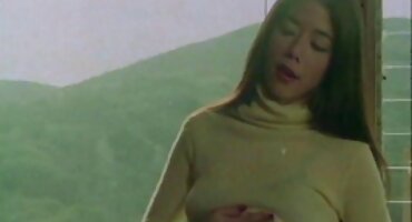 તેઓ મળ્યા અને મોટા બેડ પર બીપી વીડીયો સેકસી ચુંબન કર્યું