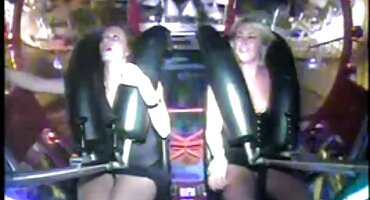 દૂધિયું ચામડીવાળા સોનેરી એક કાળા ઓપન વીડીયો સેકસી પૂર્ણાહુતિનો આનંદ માણે છે