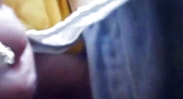 બે ડિપિંગ સુંદરીઓ એક લાક્ષણિક પ્લેબોય સાથે એચડી સેકસ વીડીયો બનાવે છે