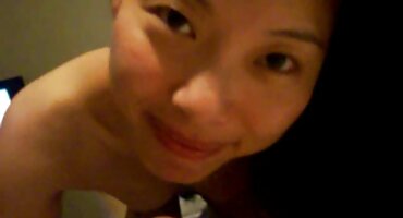 સોનેરી સેકસી વીડીયો હિન્દી પાસે ધબકતો કાળો ટોટી છે.