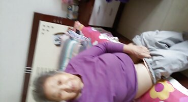 એક કાળા મહિલા સેકસી વીડીયો લાઈવ ઉચ્ચ કેલિબર સભ્યો સેવા આપે છે