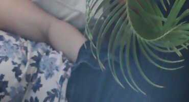 એક માણસ તેની ગર્લફ્રેન્ડ સામે અશ્લીલ ફુલ વીડીયો સેકસી વિશે જુસ્સાદાર