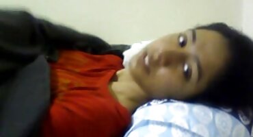 બસ્ટી છોકરી તેના પતિના મિત્રના મોંમાં લે છે સેકસી વીડીયો ઓપન