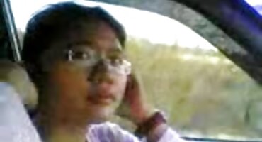 મોહક સુંદરતા એક માણસ સાથે સેક્સ કરવા માગે ત્રીપલ એક્સ સેકસી બીપી વીડીયો છે