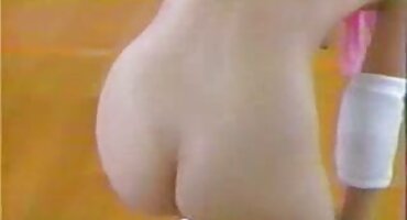 નાની રાજકુમારી પોતાને વાહિયાત છે. સેકસી વીડીયો હિન્દી